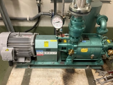 水封式真空ポンプのオーバーホール